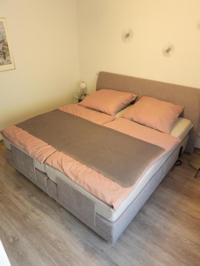 Ferienwohnung "Off Born" Familie Bremm Zell Exterior foto