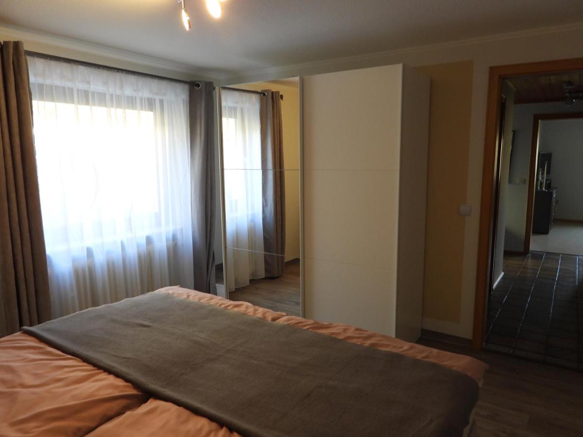 Ferienwohnung "Off Born" Familie Bremm Zell Exterior foto